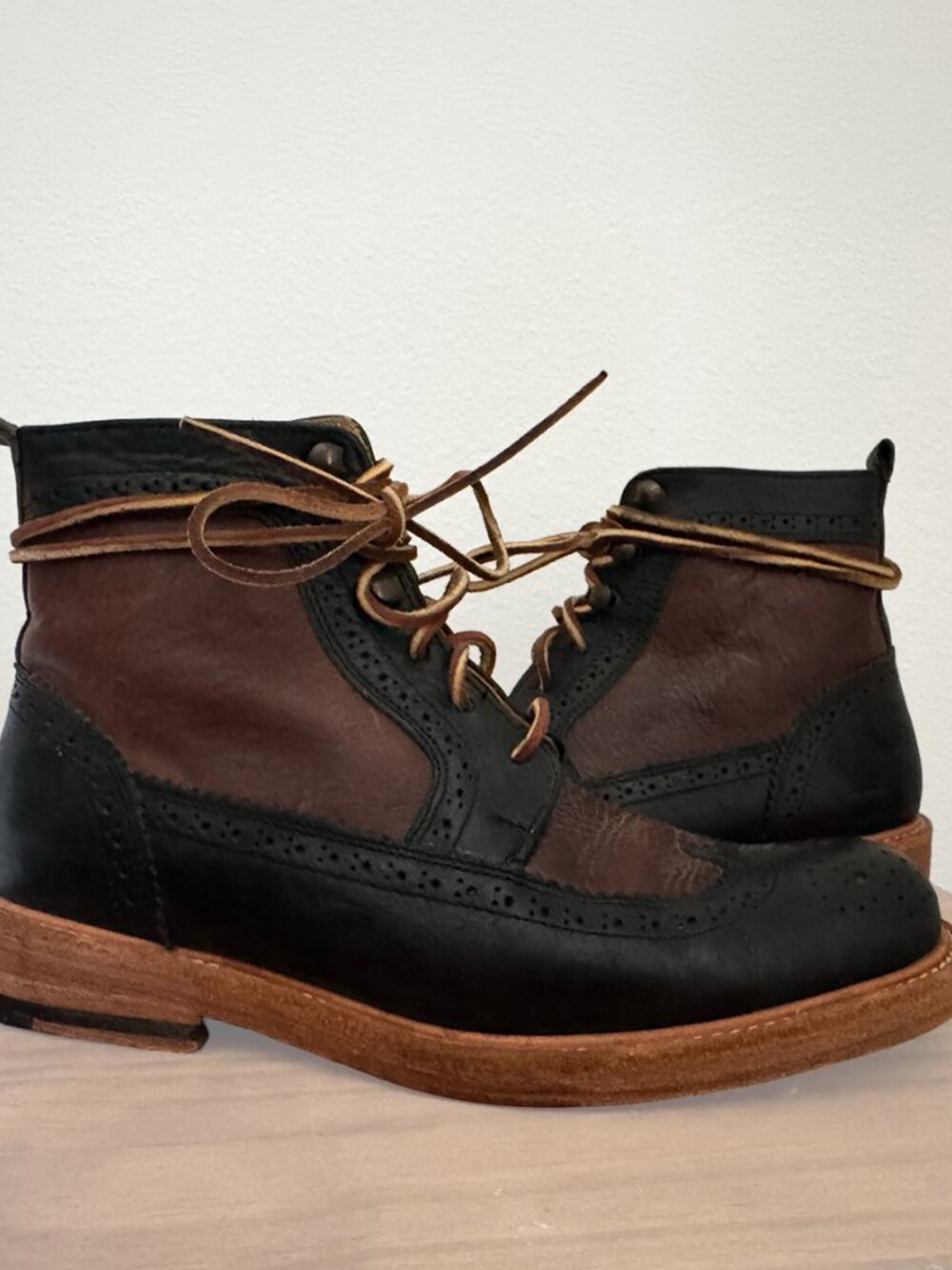 Will Leather Goods 2-Tone Oxford Brogue Boots 7 - Picture 2 of 8